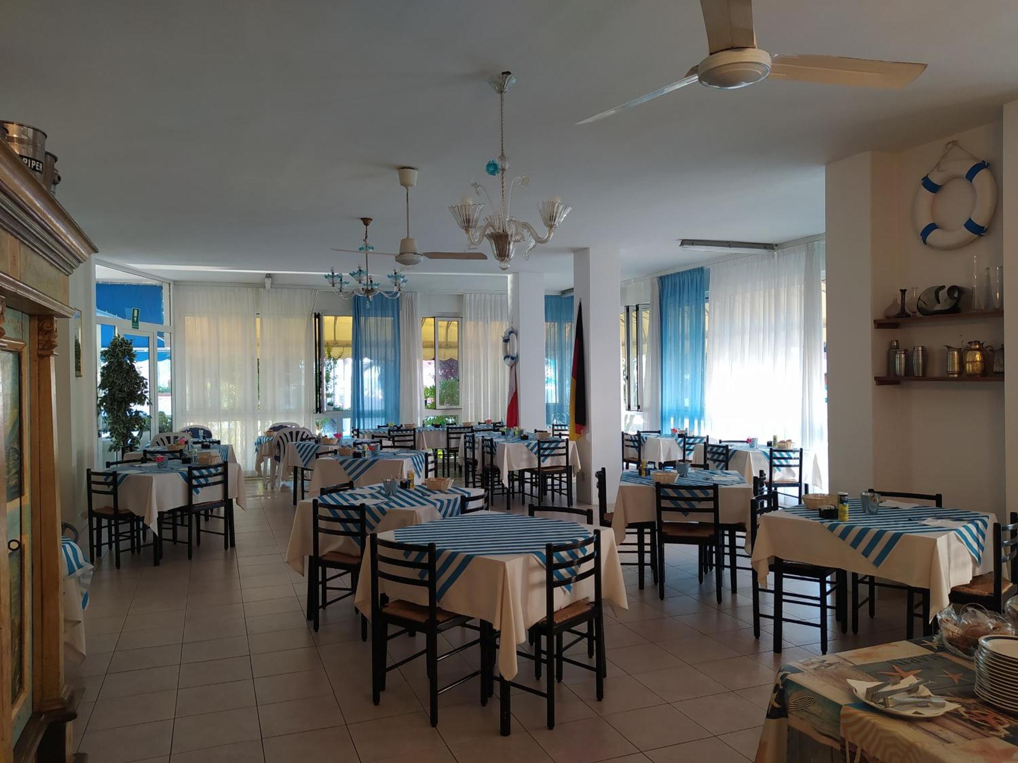 Hotel Halifax Jesolo Extérieur photo